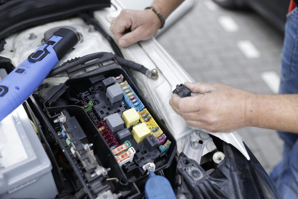 Signs of Engine Problems You Should Be Aware of